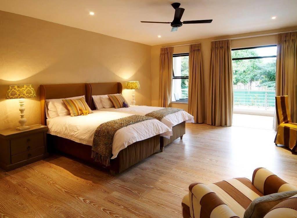 Sandton Lodge Rivonia Johannesburg Bagian luar foto