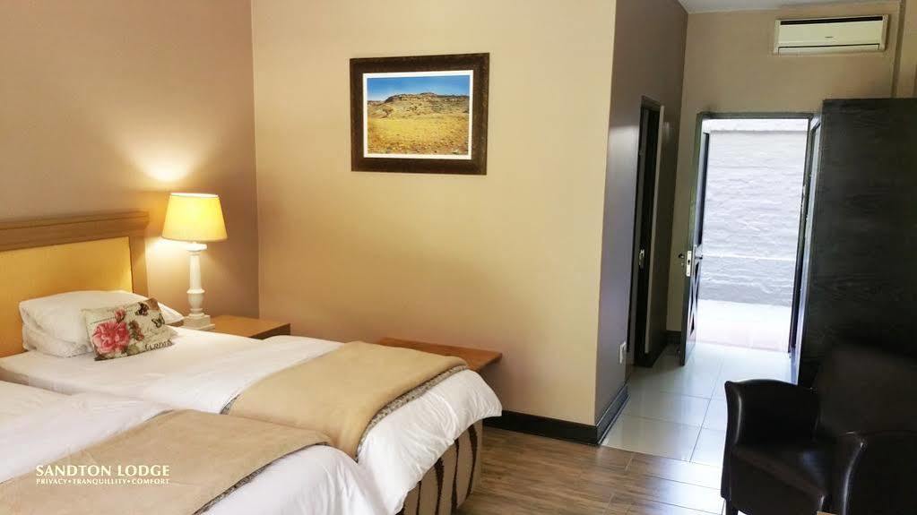 Sandton Lodge Rivonia Johannesburg Bagian luar foto